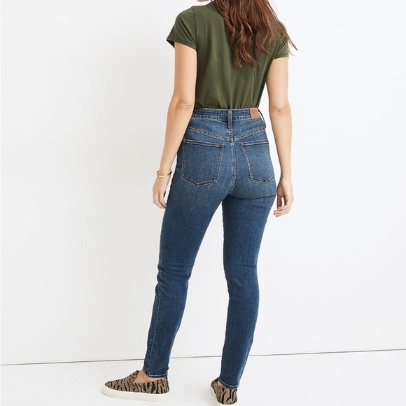Madewell Curvy Roadtripper Supersoft Jeans - Picture 3 of 6